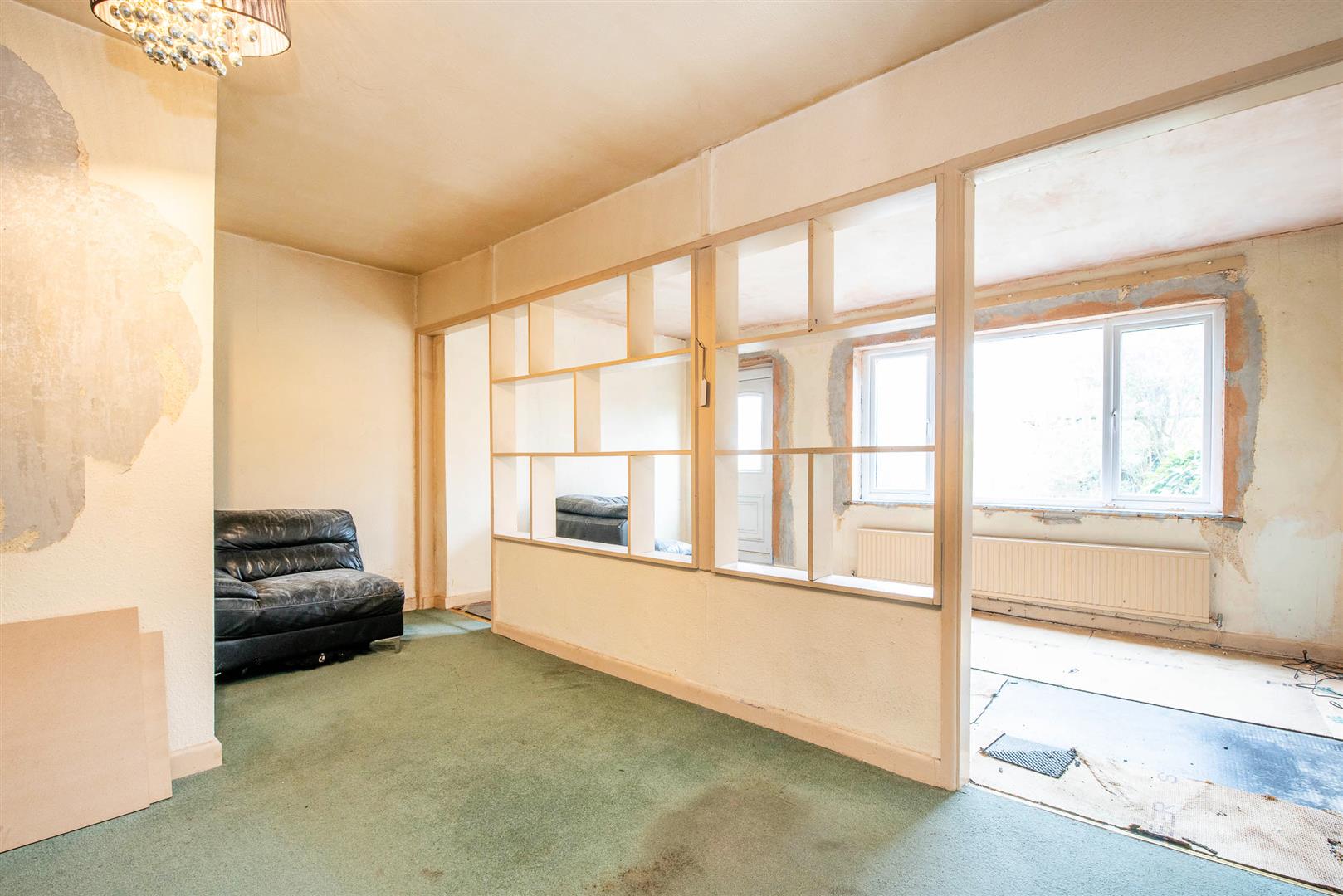 3 bed property in Grove Street, Preston